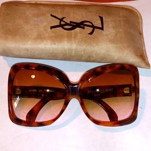 Vintage 100%Authentic Genuine YSL Sunglasses(non prescript)